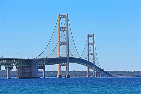 the mackinac bridge pictures